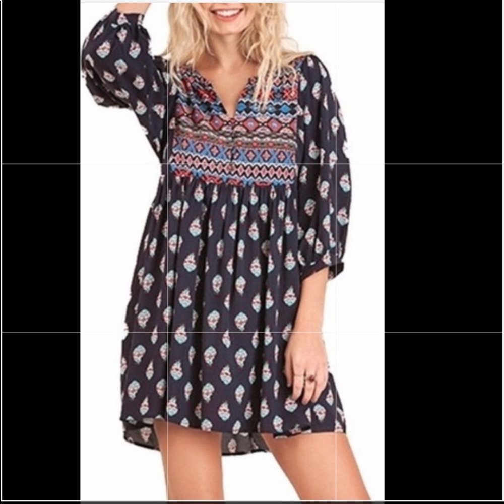 Umgee Women's Size Sm Peasant Blue Tunic Boho Top